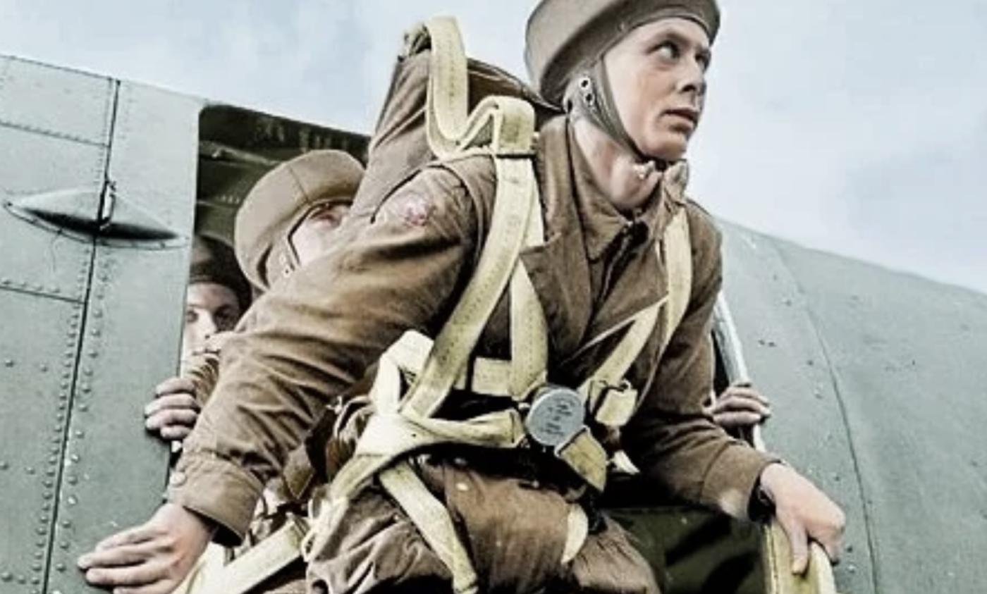 German ww2 paras jumping 