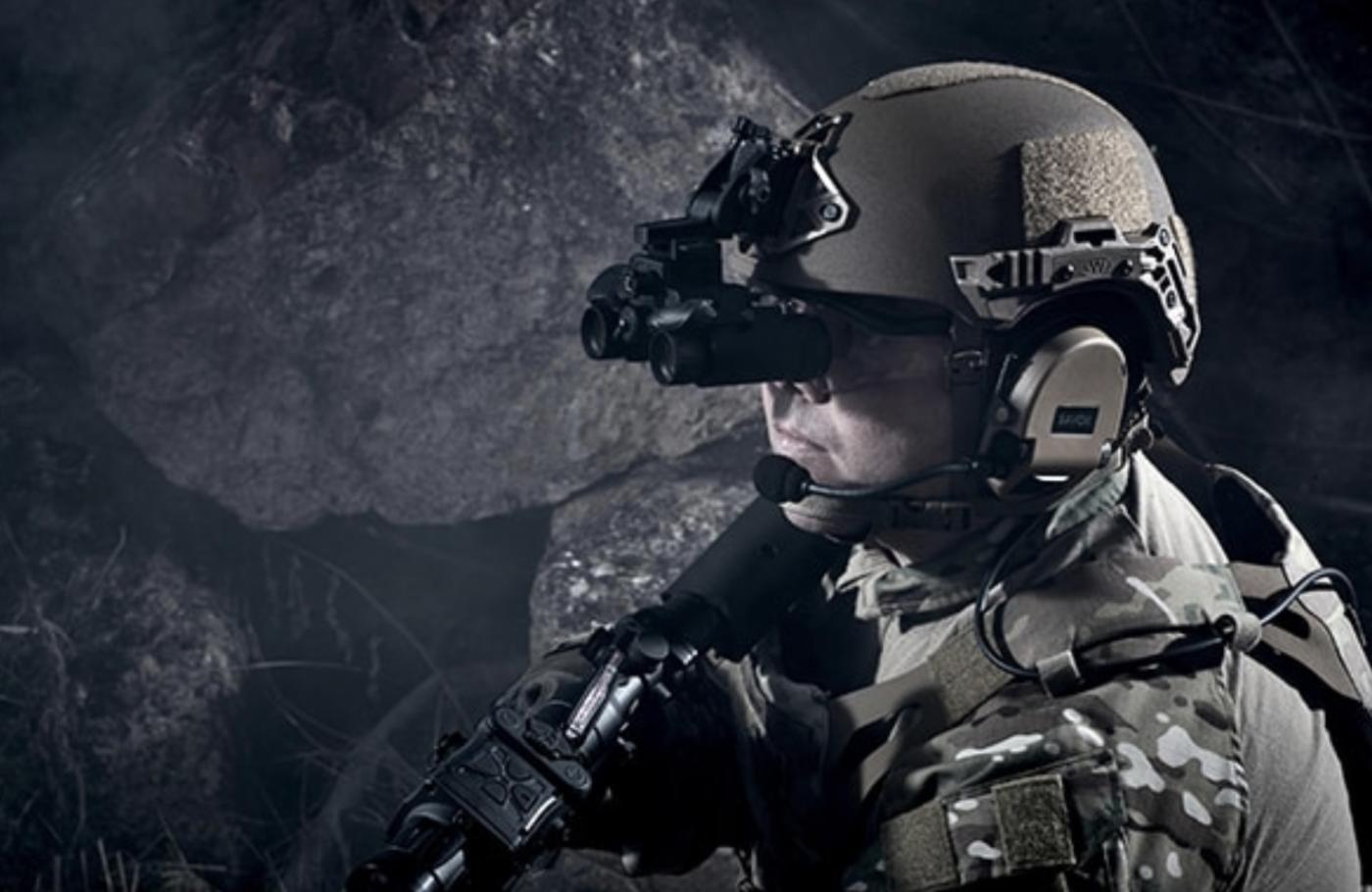 Night vision goggles 