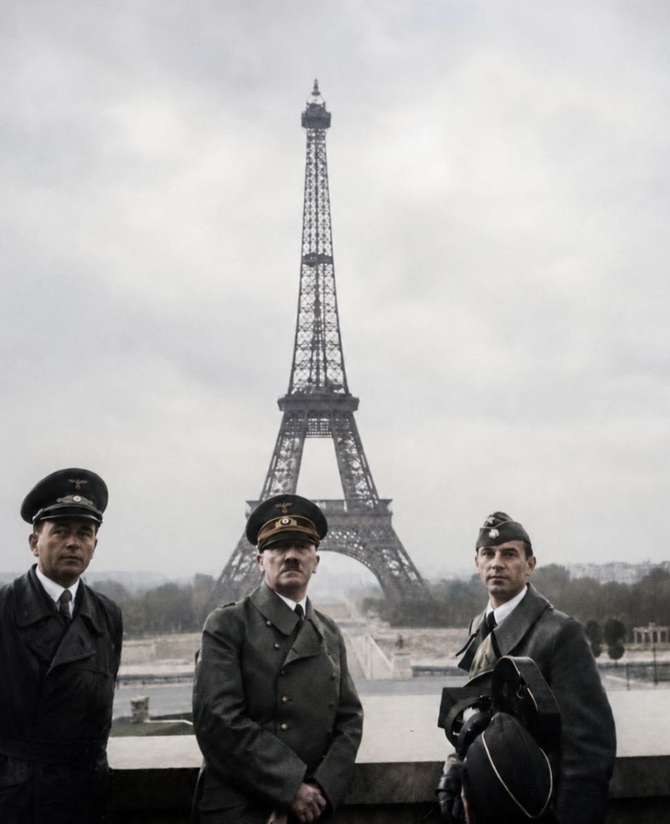 Hitler in Paris 