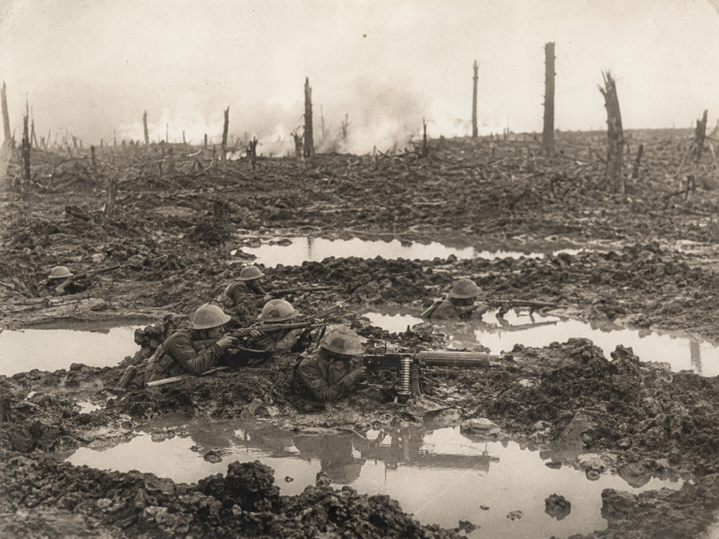 Ww1 battle scene battle of pilchem ridge 