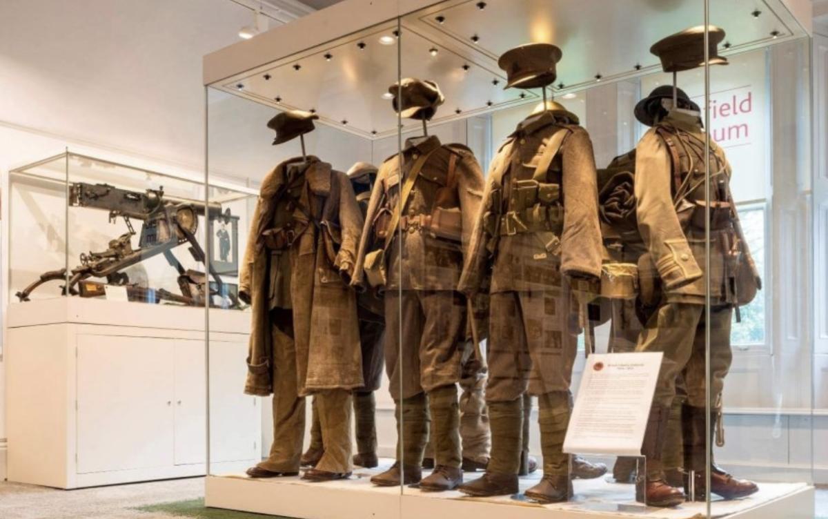 Soldiers uniforms 