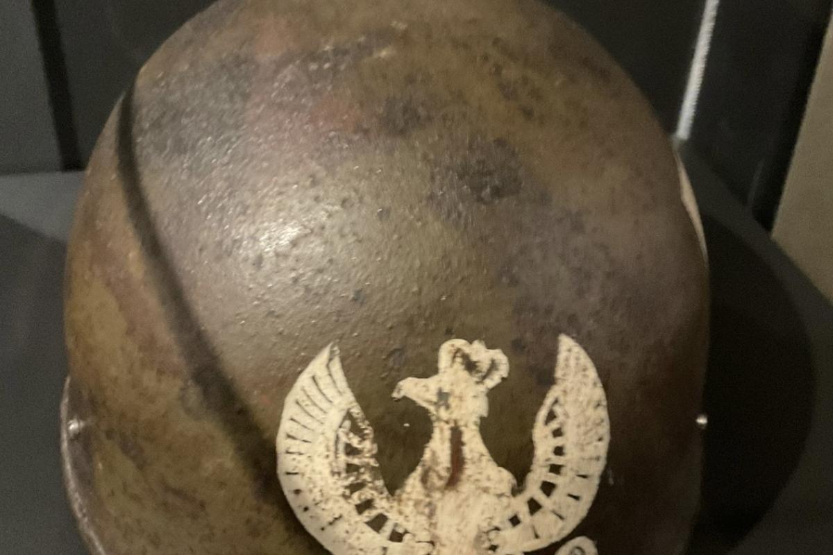 British airborne helmet used by Polish airborne troops