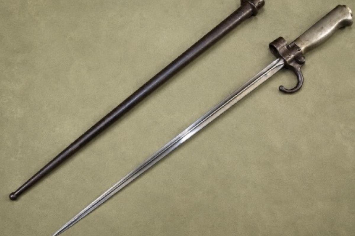 French label bayonet and scabbard ww1 era 